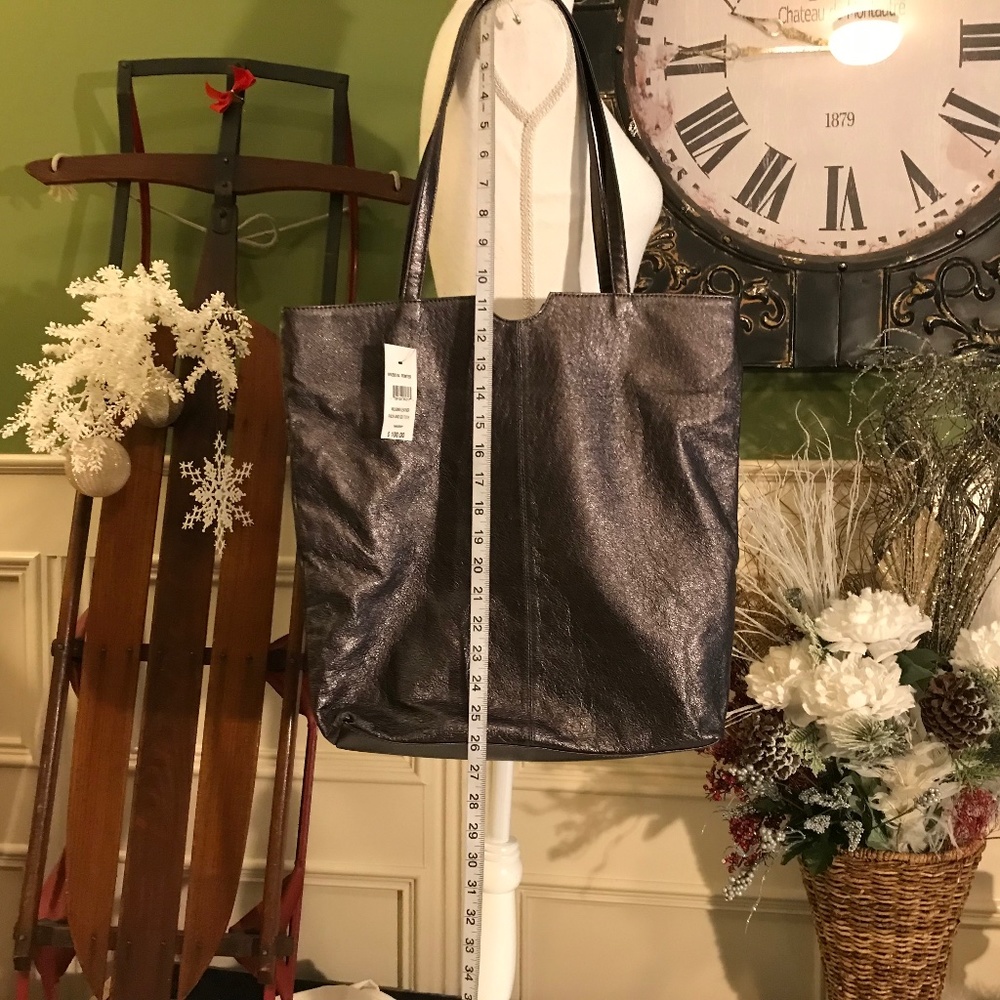 Wilson Leather Pewter Silver tote bag set